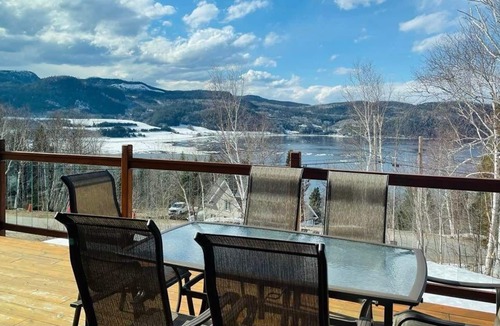 L'Anse-Saint-Jean Ski Chalet | Vue sur le Fjord