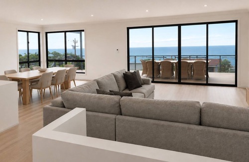 Penneshaw House | Wake to Ocean Views & Wildlife at Ohana Ocean Breeze