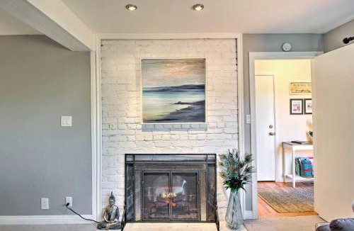 Point Richmond Apartment | Walk to Keller Beach Waterfront Studio with Hot Tub