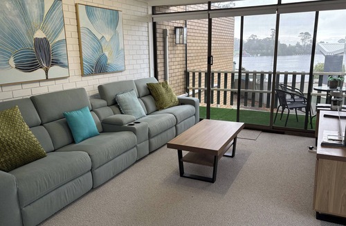 Nagambie House | Water Views & Water Access - Great Location