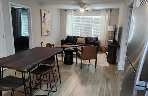 Tuscaloosa Condo | Watercress 2-bedroom/2 bath condo less that 2 miles to the stadium.