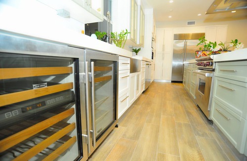 Northeast Miami House | We aim to provide an unforgettable experience with our 5Star waterfront property