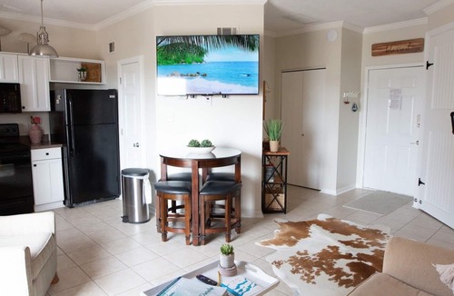 Orange Beach East Apartment | Welcome to Paradise Lei Lani waterfront updated Studio Condo Beach lovers