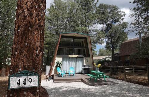 Sugarloaf House | Welcome to The Sugar Shack - a couples retreat!