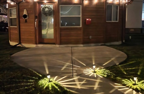 Tonawanda Cottage | Whimsical Yurt near Niagara Falls and Buffalo