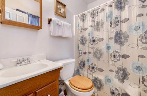 Sugarloaf House | Whiskey Mountain Lodge #2028 by Big Bear Vacations