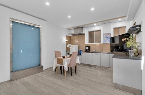 Athelstone House | Whispering Grace | 5BR + Granny Flat