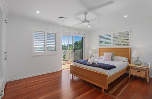 Point Lookout House | White Haven | Spacious Coastal Luxury in the Heart of Point Lookout