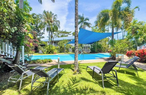 Jubilee Pocket Apartment | Whitsundays Mango House - Garden & Pool Escape