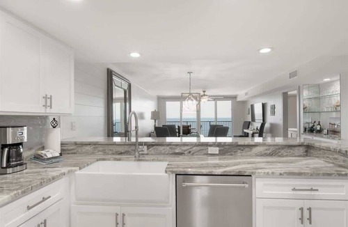 Orange Beach East Apartment | Wind Drift 611 SW Chic Coastal Vibes & Gulf Tides