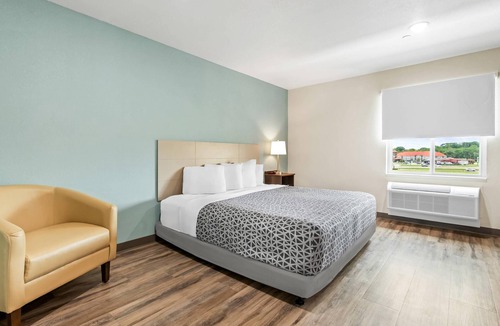 Prattville Hotel | WoodSpring Suites Prattville - Montgomery North