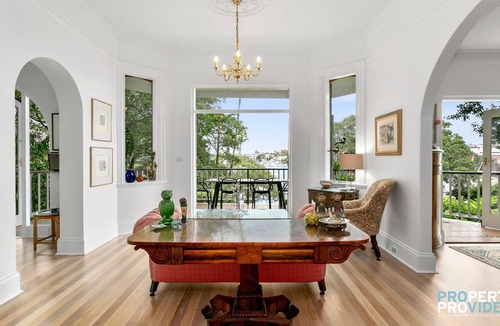 Neutral Bay Apartment | Wycombe Waterfront Apartment at Kurruba Point