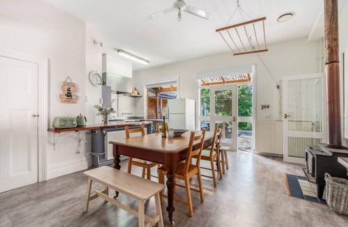 Bushy Park Apartment | Wyndarra: Country Estate