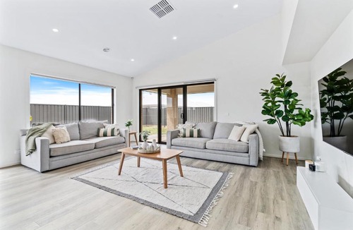 Yarrawonga House | Yarrawonga Getaway