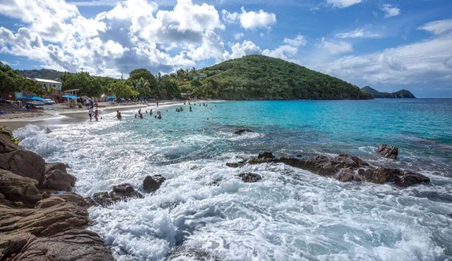 1 Bedroom Presidential Condo at Limetree Beach, Saint Thomas!