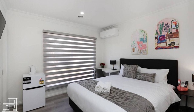 102 Chic QueenBR |Fast Wi-Fi| 18 mins to CBD