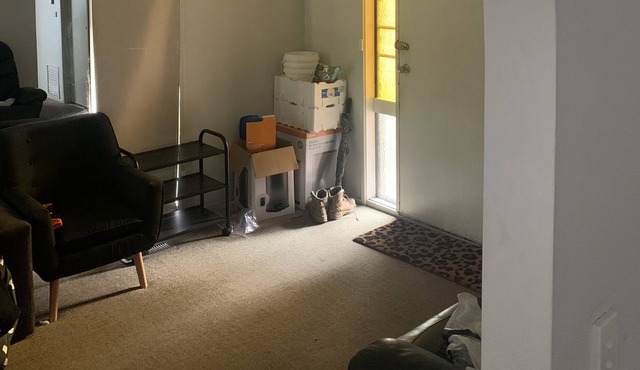 2 Studio bedroom in Narre Warren