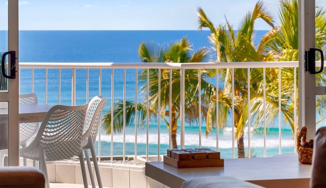 9 La Mer, 5 Belmore Tce - Ultimate Beachside Living