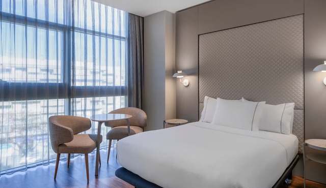 AC Hotel Som by Marriott