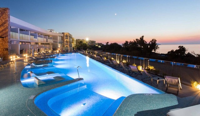 All-Inclusive Deluxe Master Suite, 2 Bedrooms, Roof Terrace at Sirenis Club Aura