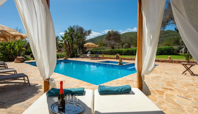 ANDREUET Villa. Ibiza. Comfortable, quiet, spacious, family friendly, ideal