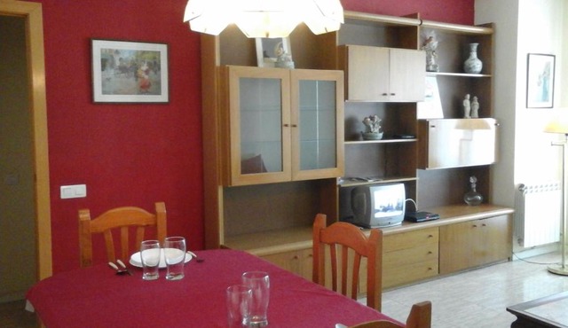 Apartament Fira