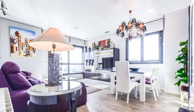 Apartamento Entero Luminoso en Urb. Deluxe