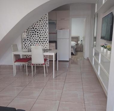 apartamento serrano con terraza