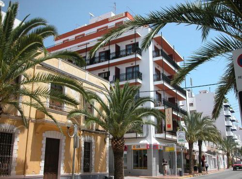 Apartamentos Ebusus