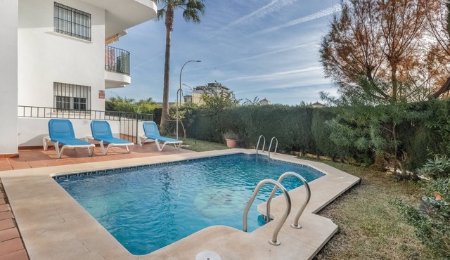 Apartment 'La Carihuela' with Shared Pool, Wi-Fi and Air Conditioning