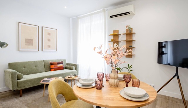 Apartment + Work Area in Retiro in Madrid