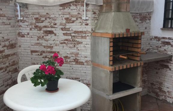 Apto con patio y barbacoa BBQ Los picadores