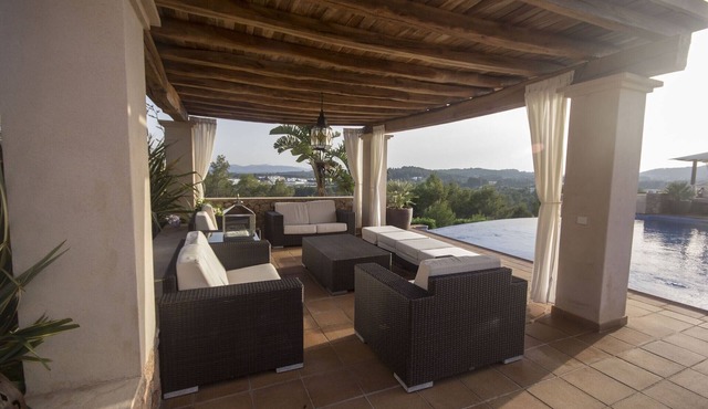 Attractive Ibiza Villa | Can Tierra | 6 Bedrooms | Phenomenal Country