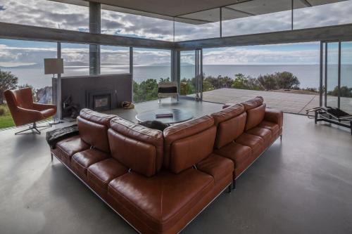 Avalon Coastal Retreat
