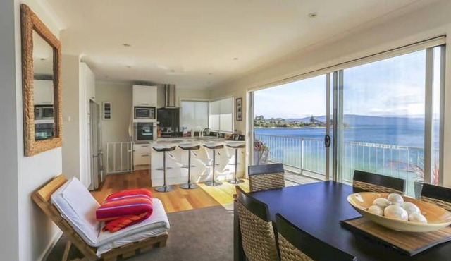 'beachbreak' Opossum Bay - Best on the beach! Adjacent to Arm-End golf course.