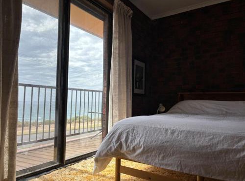 Beachfront Getaway Sellicks Beach House