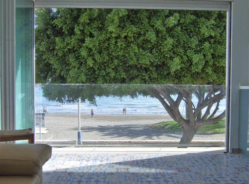 Beachfront House on 1st Line