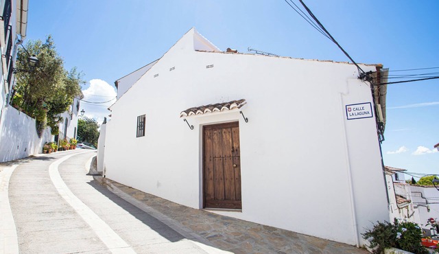 Beautiful townhome with WiFi in Gaucín.