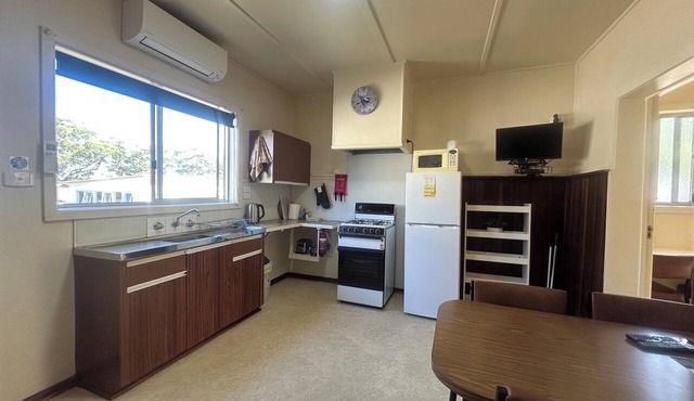 Bemm River Bungalows #4 – A spacious two bedroom self-contained bungalow in Bemm River