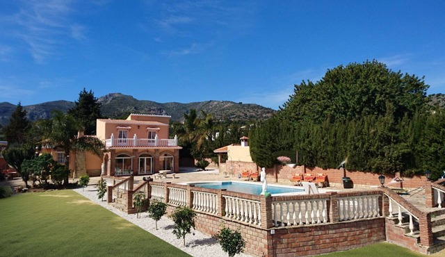 Big Villa+Heated Pool (13x5m)+Jacuzzi+Great Sea View+BBQ, Malaga, Costa del Sol