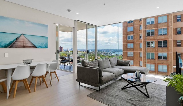 Bondi Junction Living with Views & Double Parking
