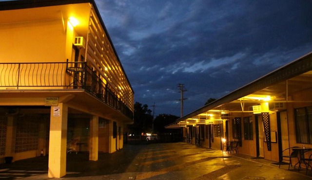 Bourbong St Motel