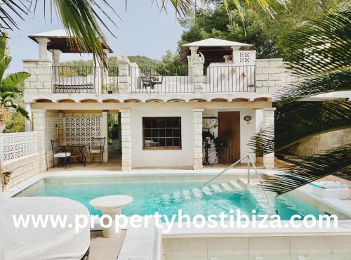 Buscastell Villa Ibiza Exclusive 800-Yr Finca, Private Retreat for groups