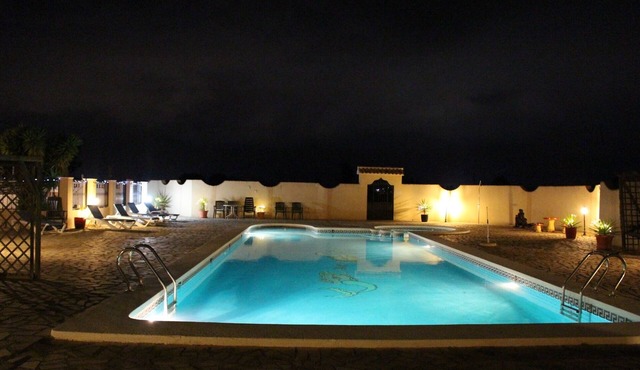 Casa Ana - semi-detached with big swimming pool, private tennis court, gardens
