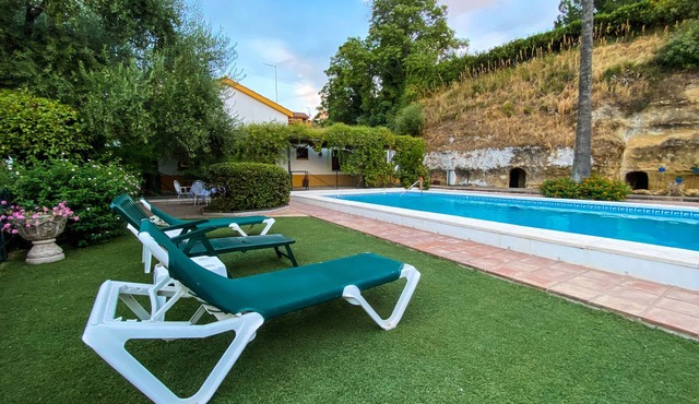 Casa con Jardín