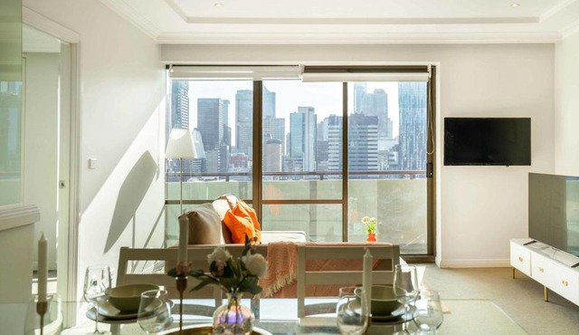 CBD City View Mantra 2B1B APT