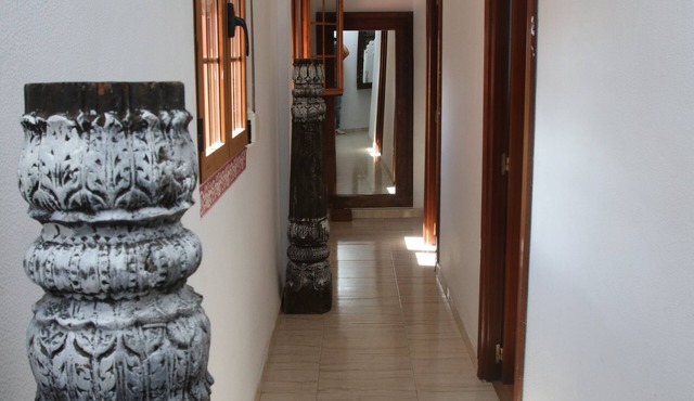 Central, Modern and Comfortable Apartment. A few Minutes Walk From Gibraltar
