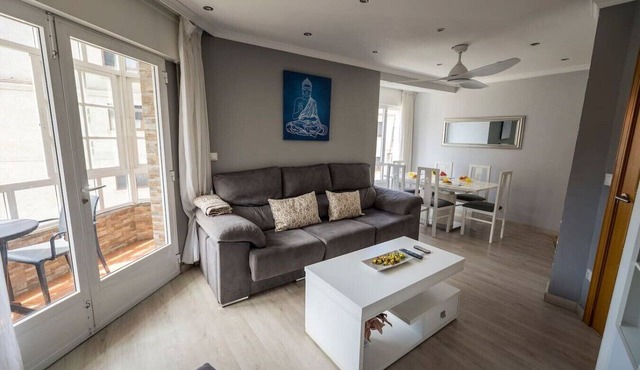 Central Bright Apartment · Beach & Rías Baixas