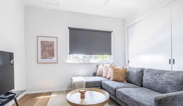 Central Loft. Cosy & Convenient. Minutes from CBD