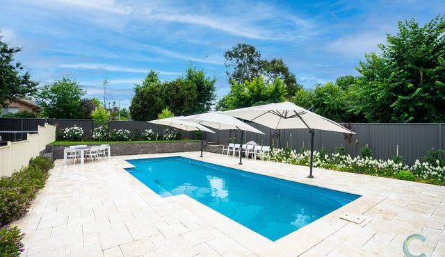 Cheerful 3 Bedroom Residential Home with Pool